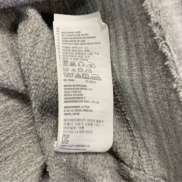 Abercrombie & Fitch V-Neck Pullover Sweatshirt Size M/L - Picture 8 of 9